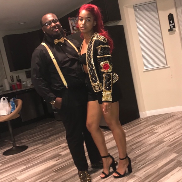 Meet Your Posher, Tyler! - Picture 4 of 4